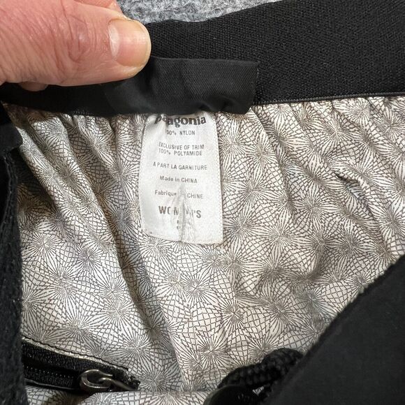 Patagonia Pants Womens S Small Black Spraymaster Water Repellent Full Side Zip - Picture 6 of 12